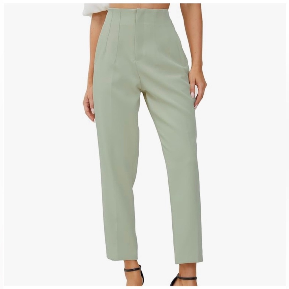 Zara Light Green Cropped Pants